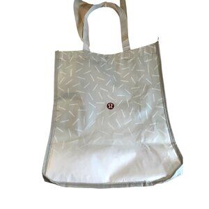 Lululemon 100% Recycled Polypropylene Reusable Shopping Tote w/ Red Logo 12.5x15